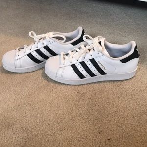 Adidas super stars